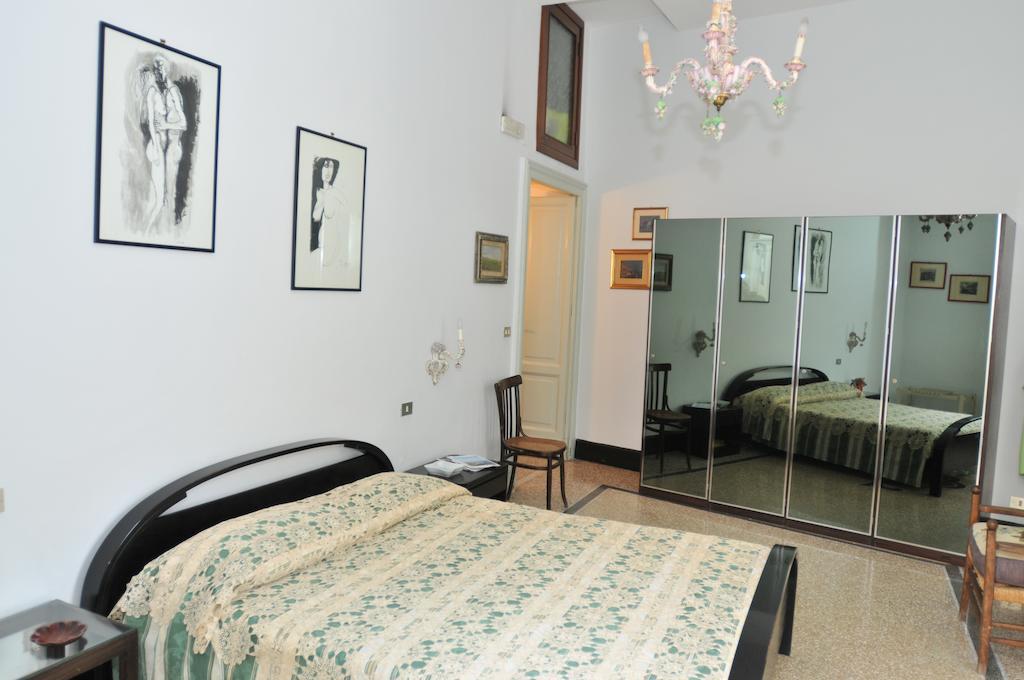 La Concordia Bed & Breakfast Neapel Zimmer foto